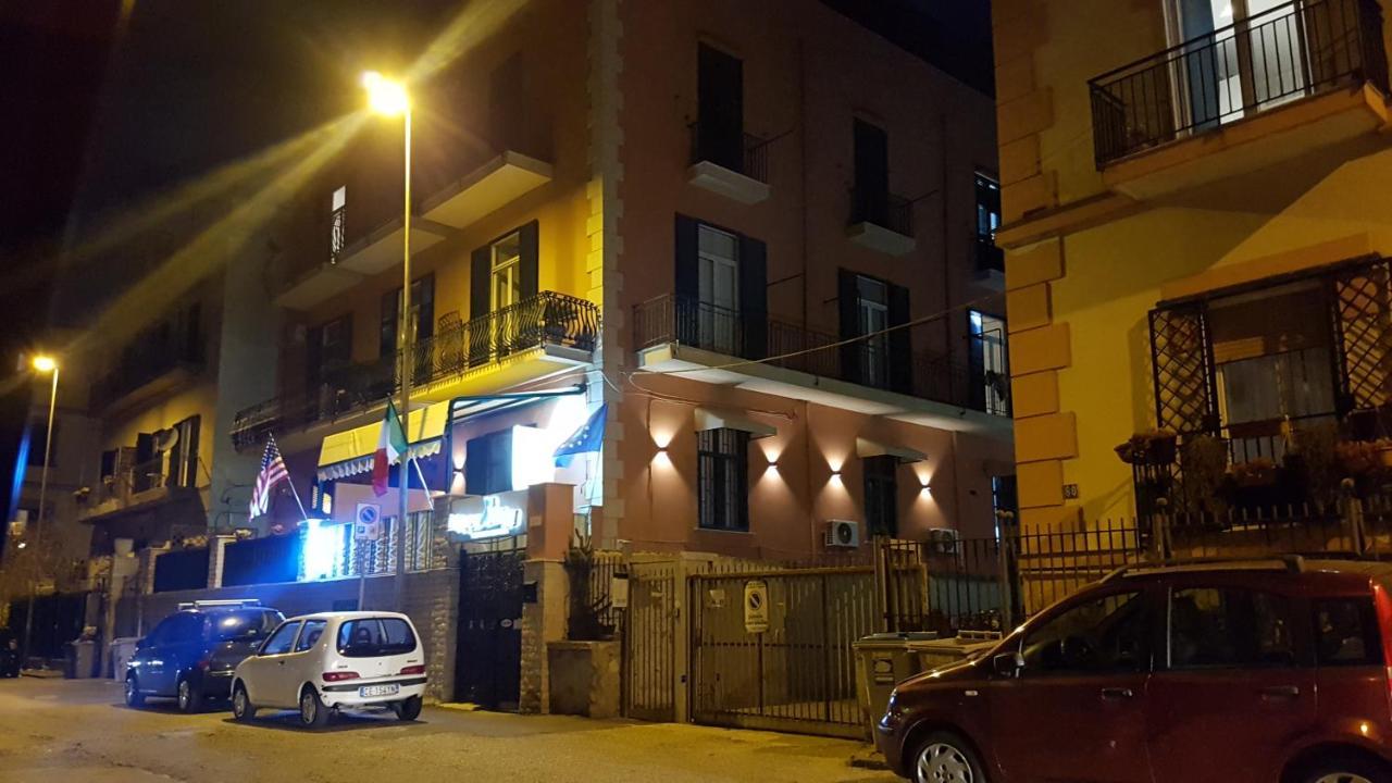 Hotel Taromy Nápoles Exterior foto